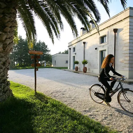 مزرعة للإقامة Borgo Valle Rita