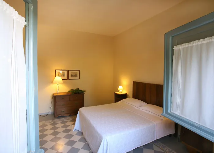 مزرعة للإقامة Borgo Valle Rita