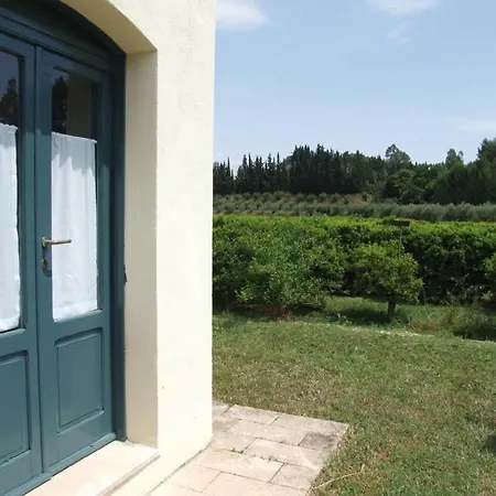 Alloggio per agriturismo Borgo Valle Rita *