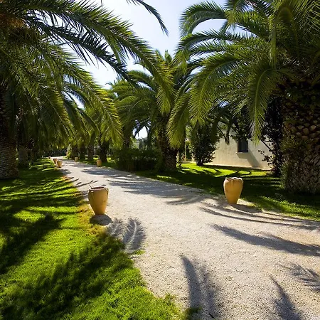 Borgo Valle Rita Джиноза-Марина